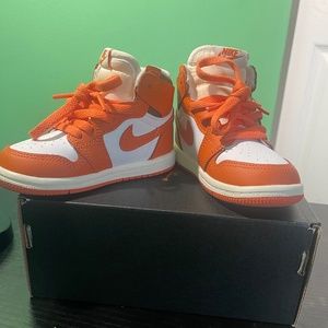 Air Jordan 1 High OG 'Starfish'